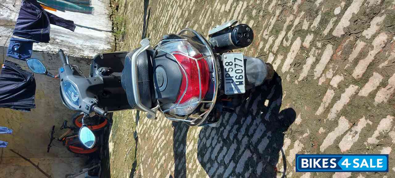 Black Hero Destini 125