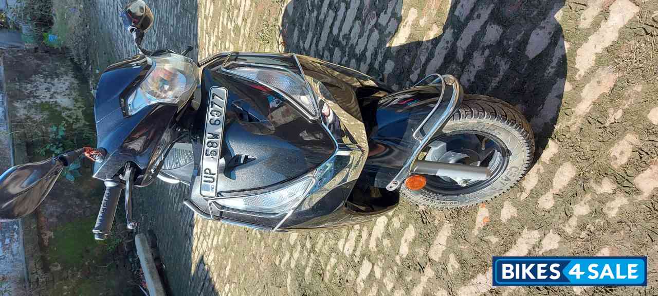 Black Hero Destini 125