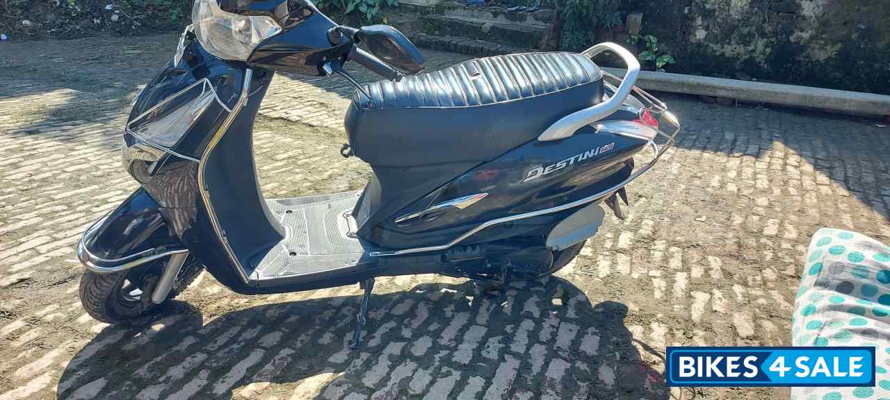 Black Hero Destini 125