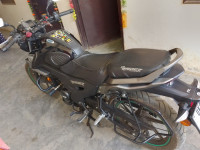 Black TVS Raider 125