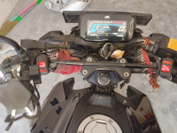 Black TVS Raider 125