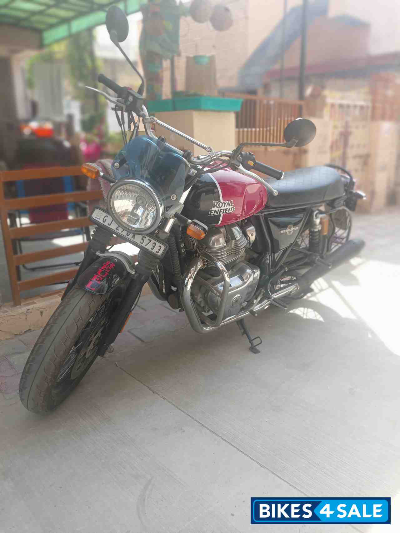 Royal Enfield Interceptor 650 Twin