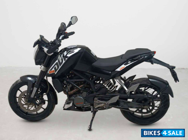 KTM Duke 200