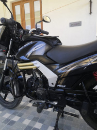 Mahindra Centuro PS3