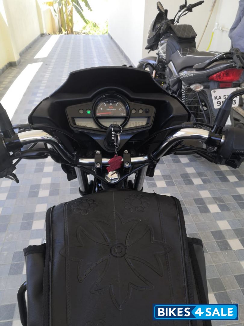 Mahindra Centuro PS3