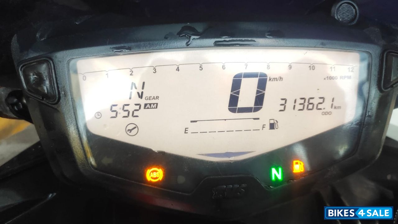 Black TVS Apache RTR 200 4V ABS Race Edition 2.0