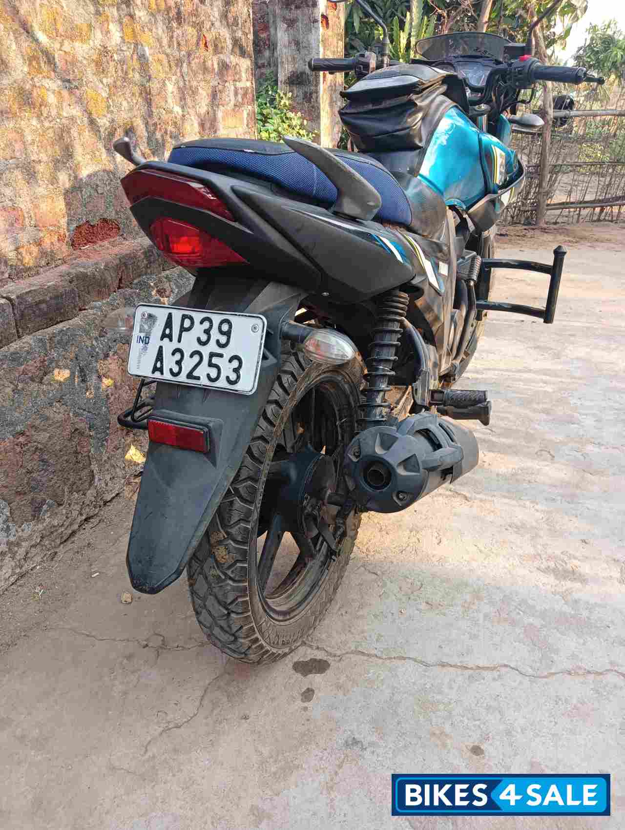 Cyangreen Yamaha SZ-RR V2