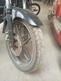 Red Bajaj V15