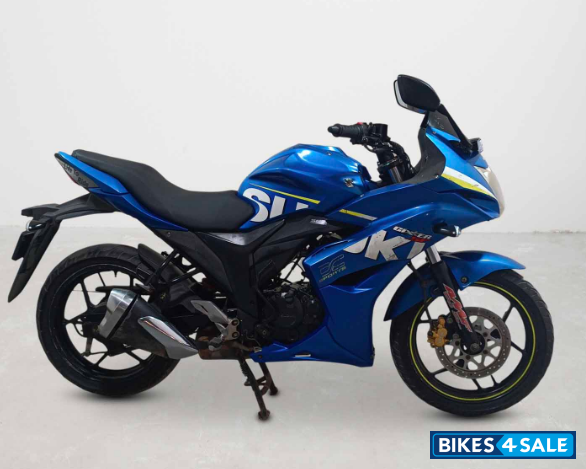 Suzuki Gixxer SF