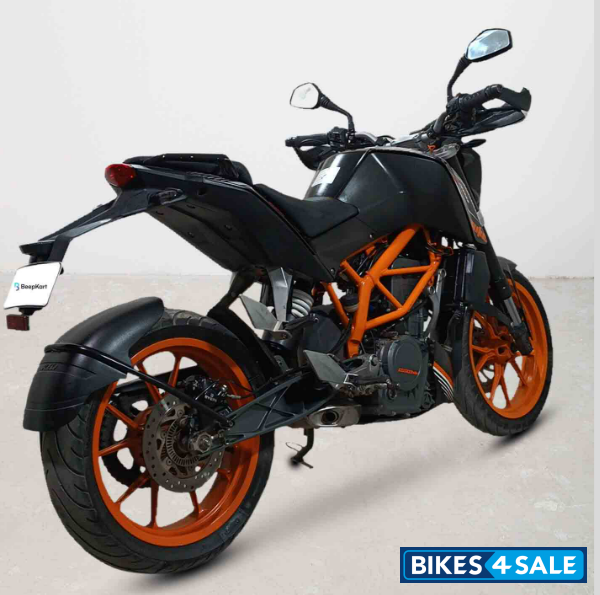 KTM Duke 390