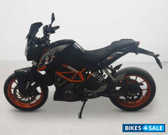 KTM Duke 390