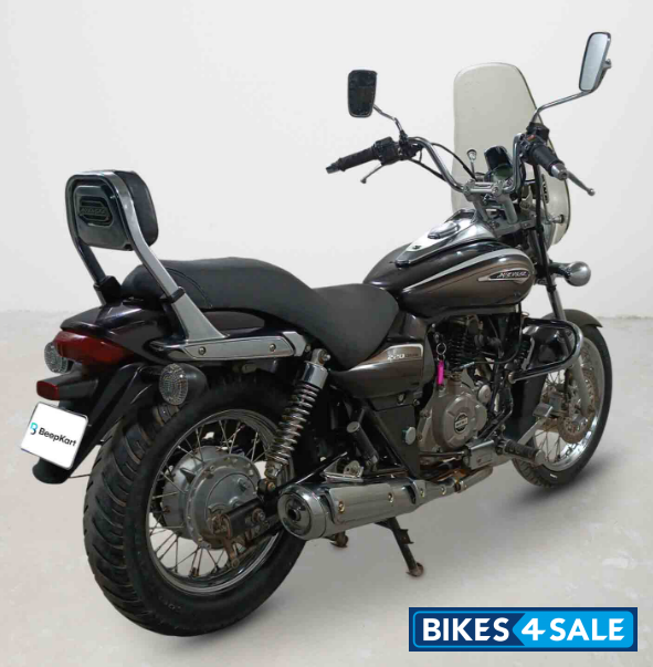 Bajaj Avenger Cruise 220