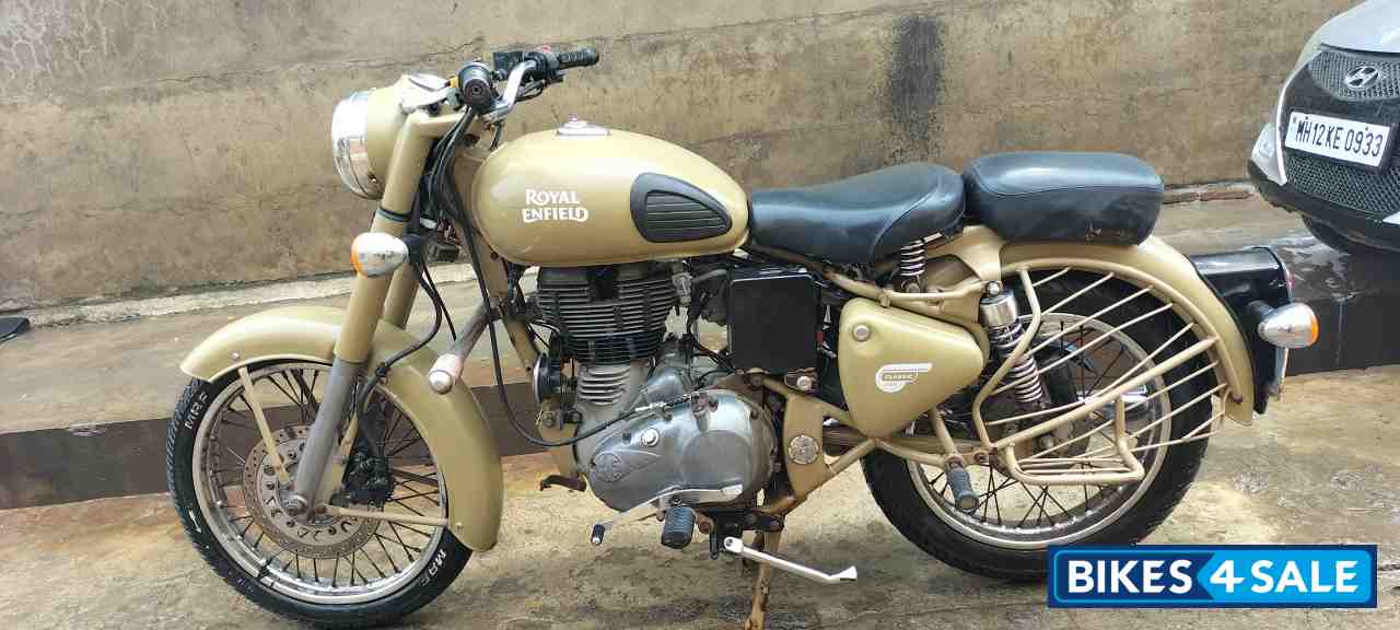 Royal Enfield Classic Desert Storm