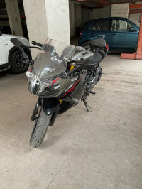 Black TVS Apache RR 310 2020