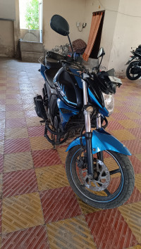 Blue Yamaha FZ-S FI V2