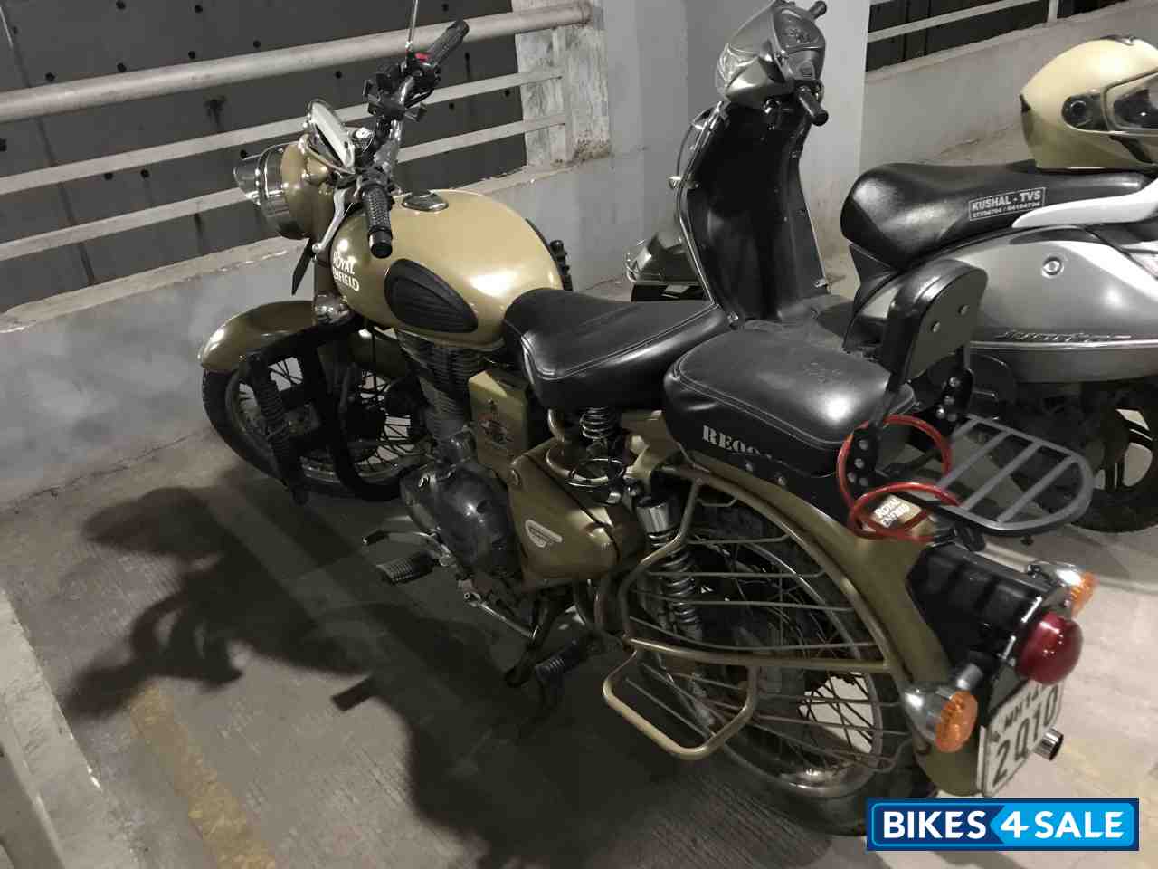 Royal Enfield Classic Desert Storm