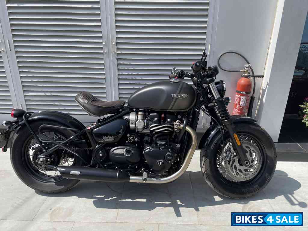 Triumph Bonneville Bobber 2021