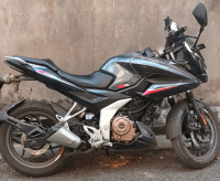 Metalic Black Bajaj Pulsar F250