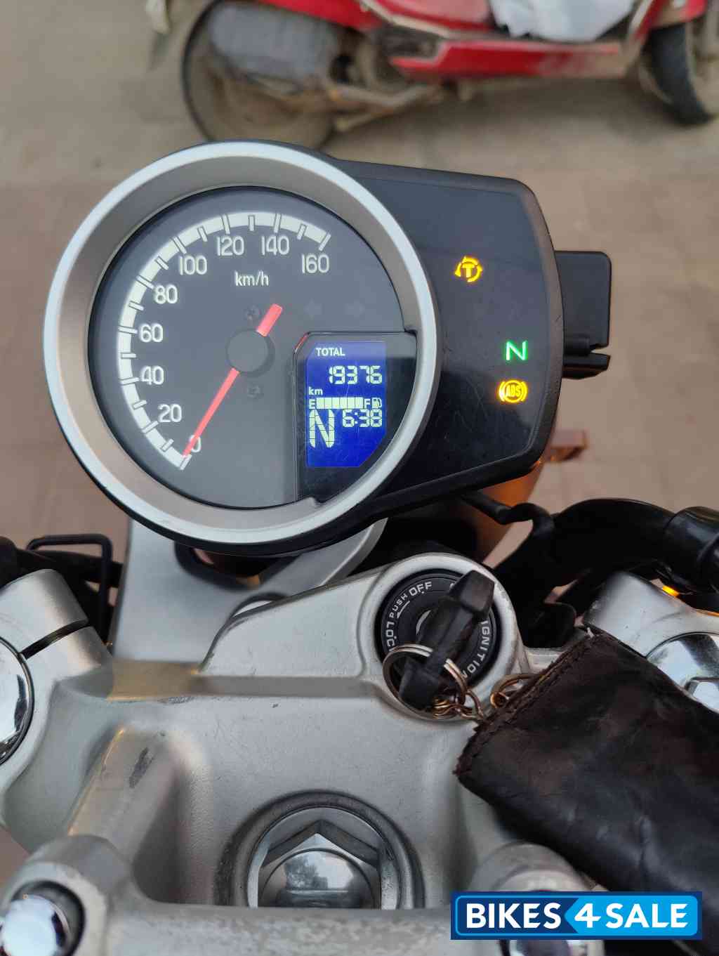 Matt Black Honda Hness CB350 DLX Pro Matt Black Honda Hness CB350 DLX Pro