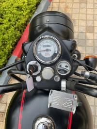 Black Royal Enfield Classic Stealth Black