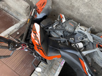 KTM Duke 125