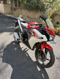 Honda  CBR 150R