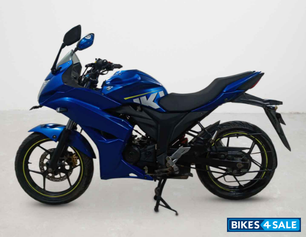 Suzuki Gixxer SF