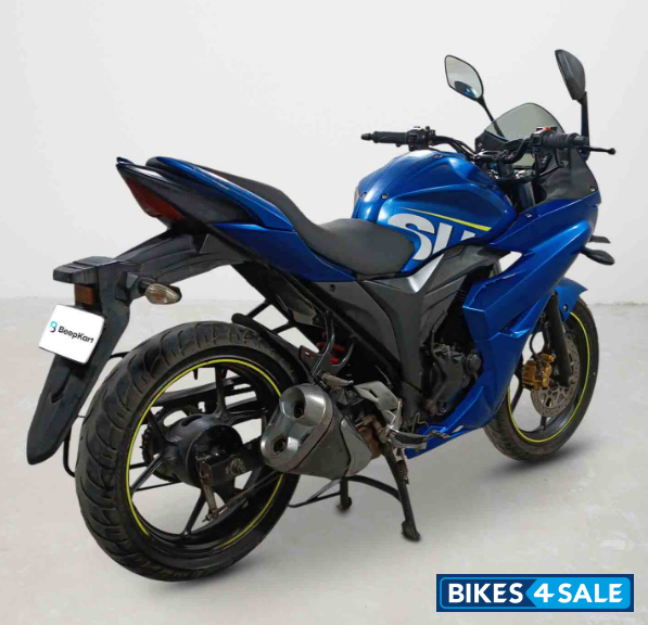 Suzuki Gixxer SF