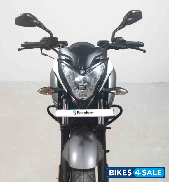 Bajaj Pulsar NS200