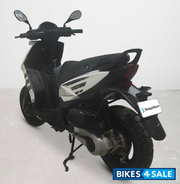 Aprilia Storm 125