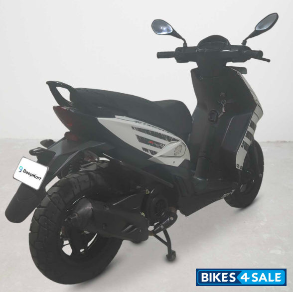Aprilia Storm 125