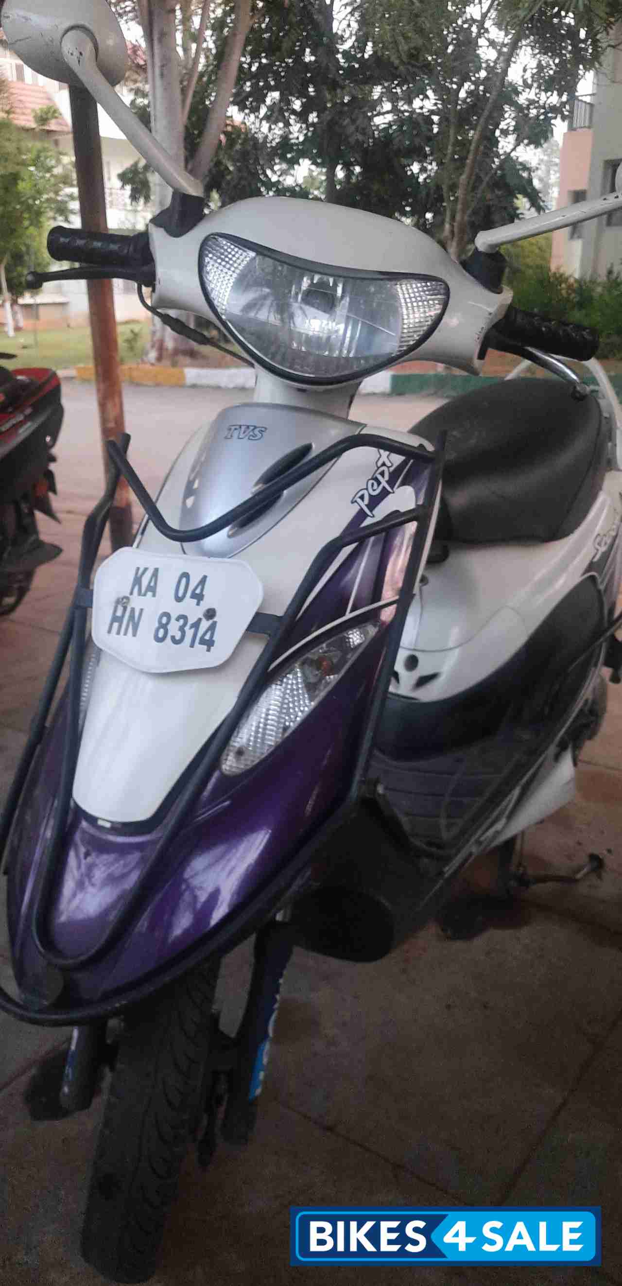 White TVS Scooty Pep Plus White TVS Scooty Pep Plus