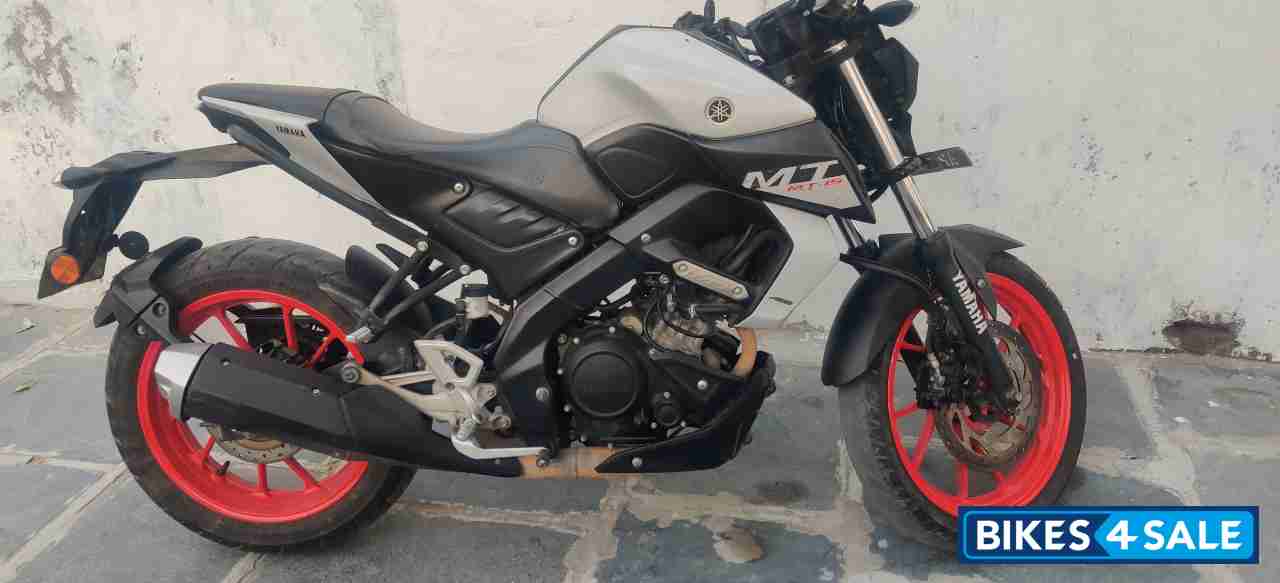 Yamaha MT-15 BS6
