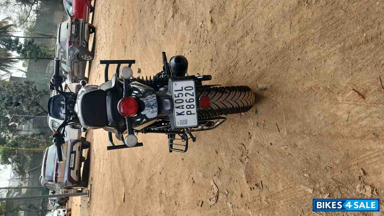 Royal Enfield Hunter 350 Metro