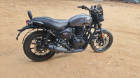 Royal Enfield Hunter 350 Metro