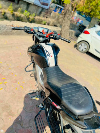 TVS Apache RTR 160 4V BS6