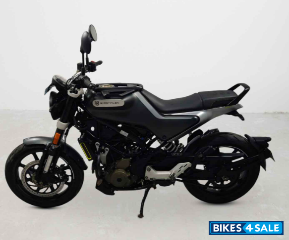 Husqvarna Svartpilen 250