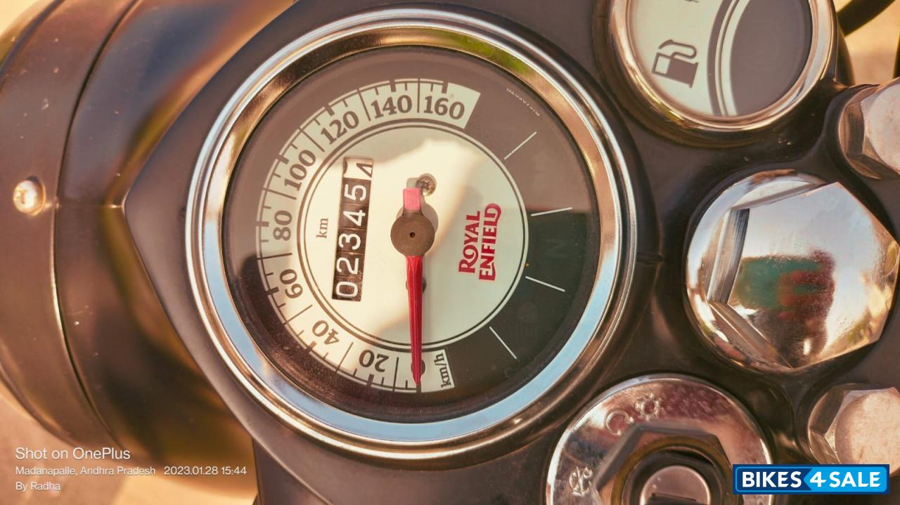 Stealth Black Royal Enfield Classic 350