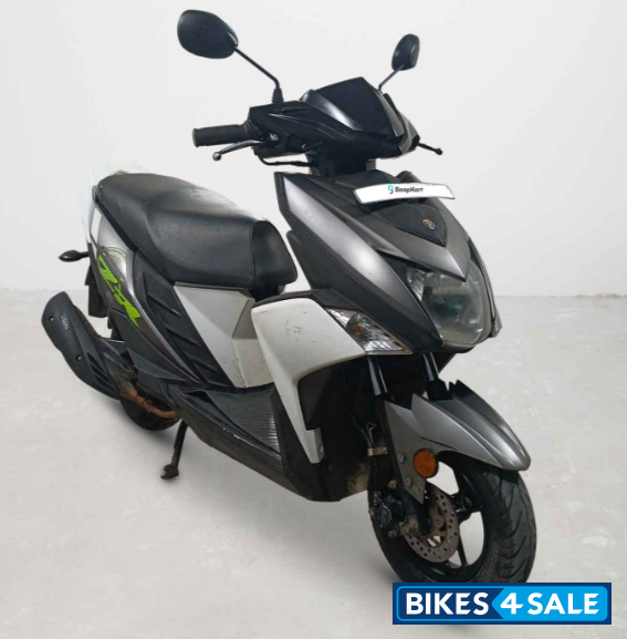 Yamaha Cygnus Ray ZR