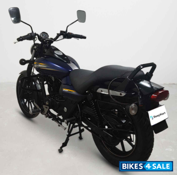 Bajaj Avenger Street 150