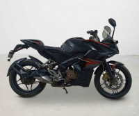 Bajaj Pulsar RS 200