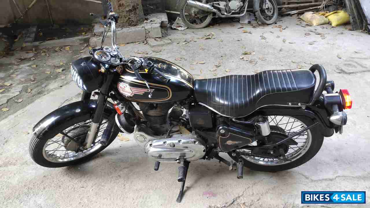 M Black Royal Enfield Bullet Electra 5S