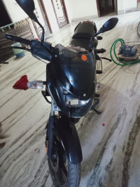 Bajaj Pulsar 125 Split Seat