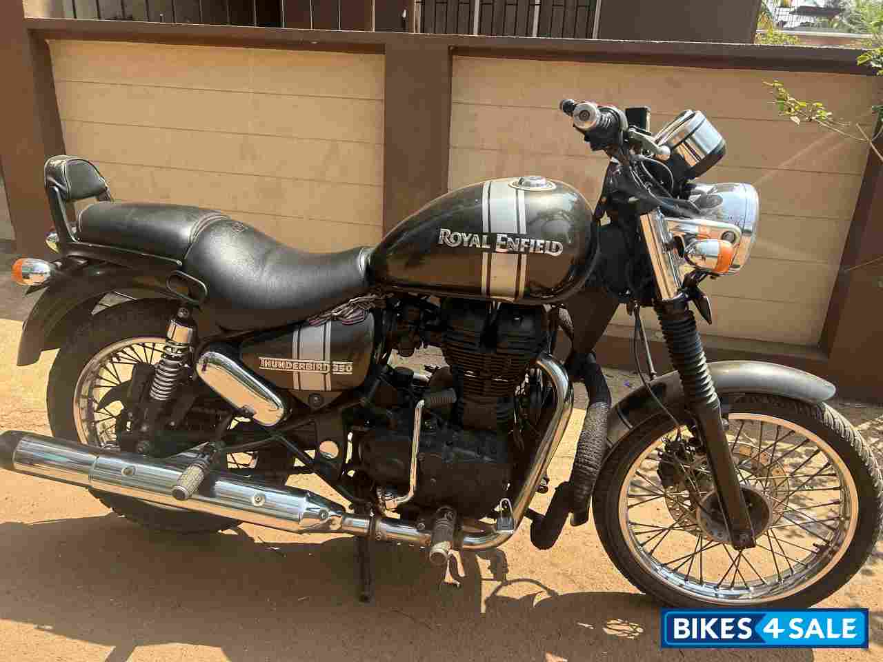 Royal Enfield Thunderbird 350