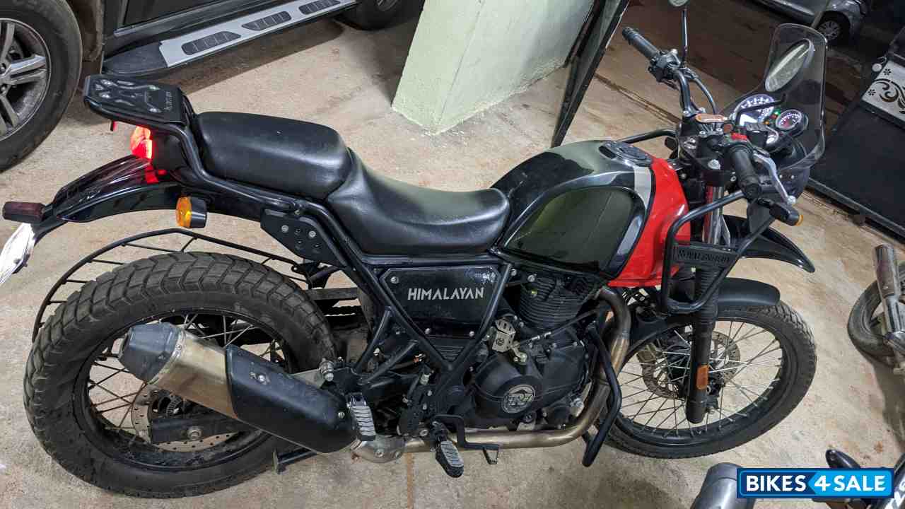 Rock Red Royal Enfield Himalayan