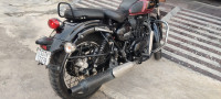 Red Benelli Imperiale 400 BS6