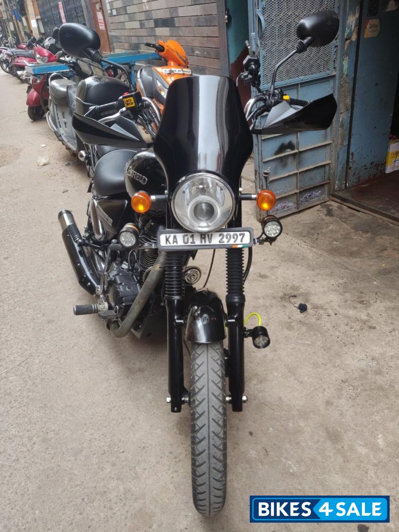 Flicker Black Royal Enfield Thunderbird 350