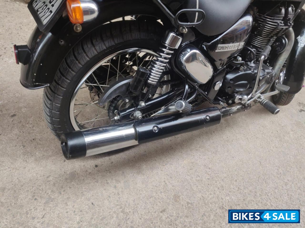 Flicker Black Royal Enfield Thunderbird 350