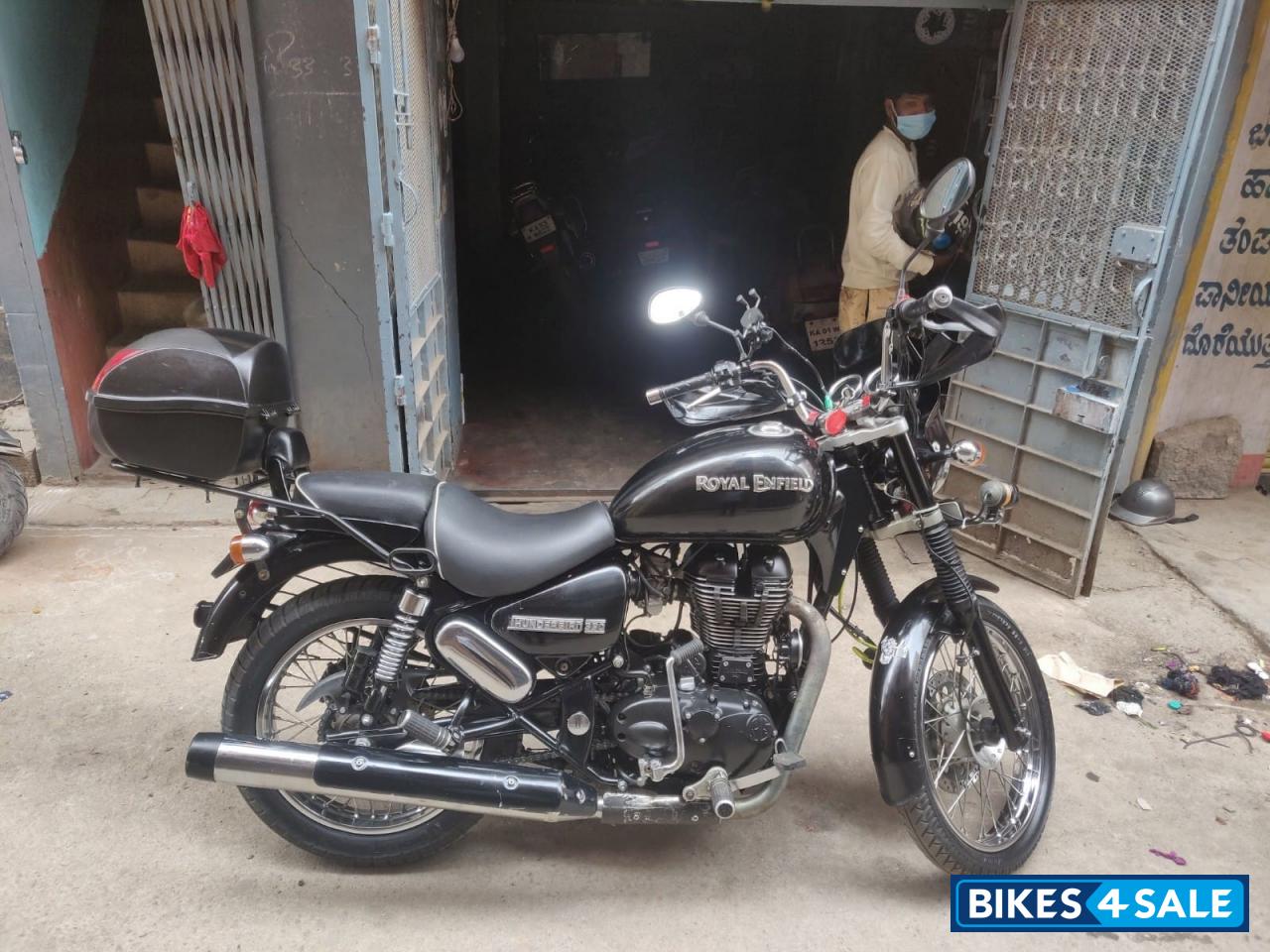 Flicker Black Royal Enfield Thunderbird 350