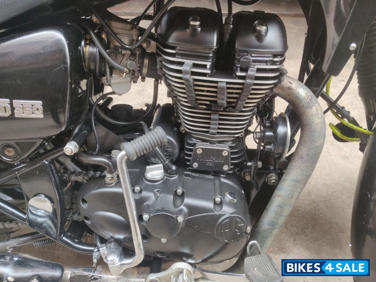 Flicker Black Royal Enfield Thunderbird 350
